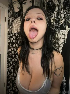V0l4til3 OnlyFans Leaked Free Thumbnail Picture - #bdqc4Bmblr