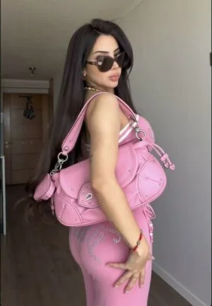 Vaimonroe OnlyFans Leaked Free Thumbnail Picture - #hwUIFEJguH
