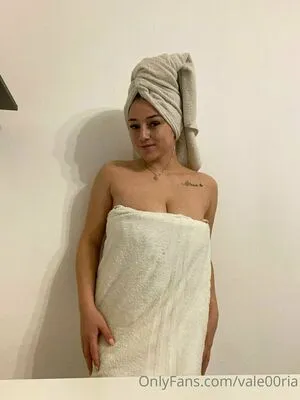 Vale00ria OnlyFans Leaked Free Thumbnail Picture - #LsW3lcapr8