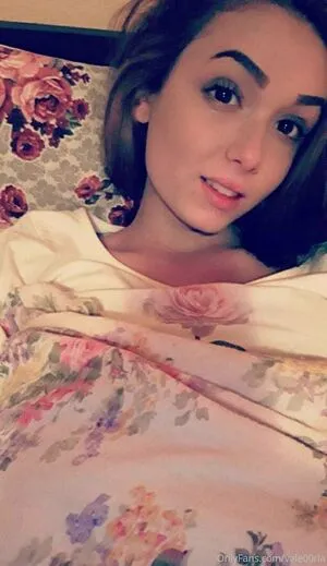 Vale00ria OnlyFans Leaked Free Thumbnail Picture - #UV2kP8jLAP