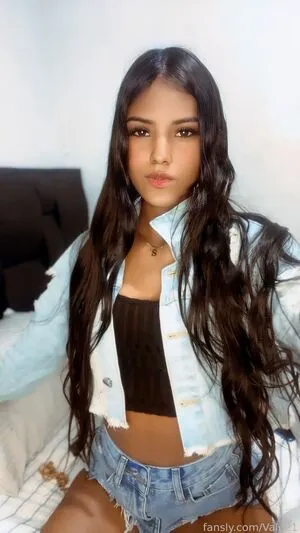 Vale21 OnlyFans Leaked Free Thumbnail Picture - #itxR1MMjWb