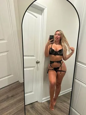 Vale2cute OnlyFans Leaked Free Thumbnail Picture - #6UA4GKdSvg