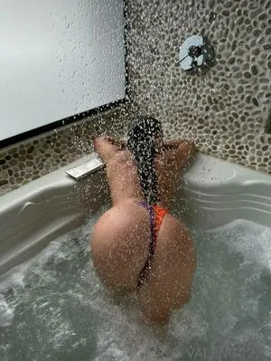 Valeng222 OnlyFans Leaked Free Thumbnail Picture - #Mv4IPIlbOX