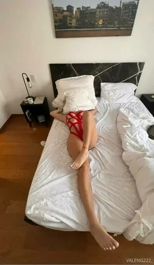 Valeng222 OnlyFans Leaked Free Thumbnail Picture - #YfbInhwi2A