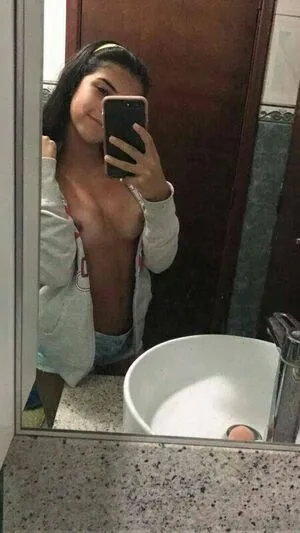 Valentinaochoa8a OnlyFans Leaked Free Thumbnail Picture - #UX78fagcAI