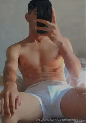 Valentinorocafree Thumbnail Picture