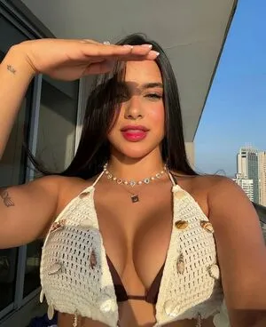 Valeria Carruyo Thumbnail Picture