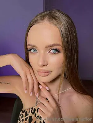 Valerieflor OnlyFans Leaked Free Thumbnail Picture - #d2Mi0izsJ4