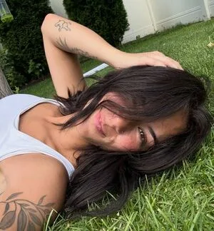 Valiroe OnlyFans Leaked Free Thumbnail Picture - #BkDcfsVHd7