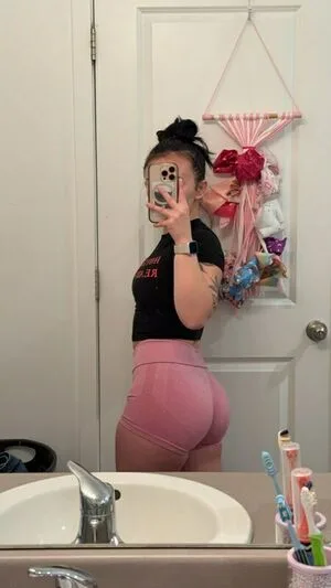 Valiroe OnlyFans Leaked Free Thumbnail Picture - #UREqN0HoT4