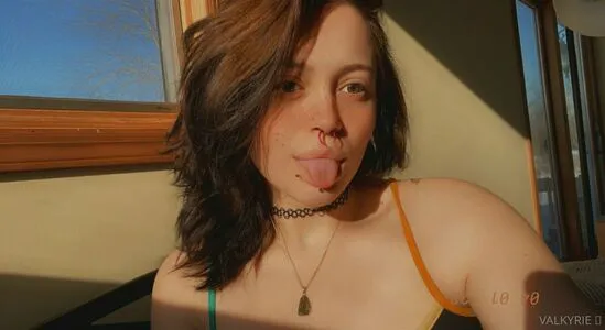 Valkyriesinful Thumbnail Picture