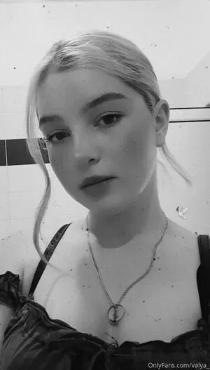 Valya OnlyFans Leaked Free Thumbnail Picture - #BFCE3yx50s