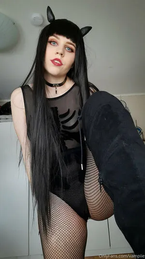 Vampiie OnlyFans Leaked Free Thumbnail Picture - #Bfm4XFevTS