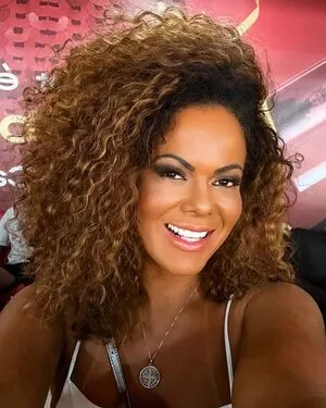 Vanessa Alves Thumbnail Picture