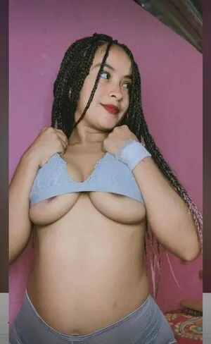 Vanessa Escalante Thumbnail Picture