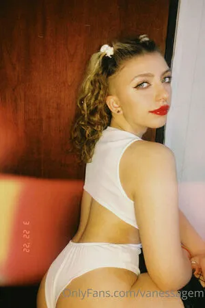 Vanessagem OnlyFans Leaked Free Thumbnail Picture - #gEIRHgeyEF
