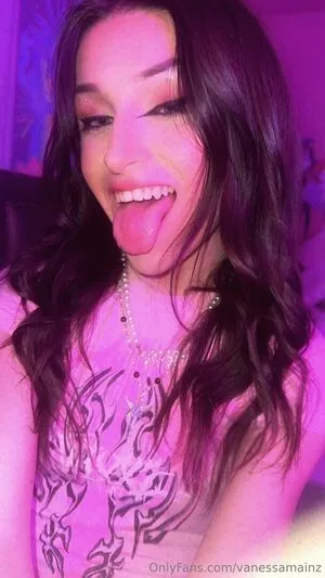 Vanessamainz OnlyFans Leaked Free Thumbnail Picture - #aaWHueecLv