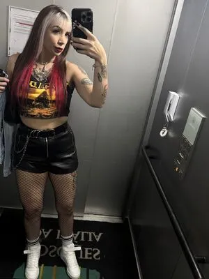 Vanilla Mandy Thumbnail Picture