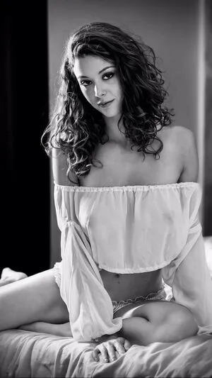 Vanille Barres OnlyFans Leaked Free Thumbnail Picture - #1CuoTS0ESQ