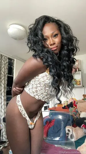 Vanniall OnlyFans Leaked Free Thumbnail Picture - #VbvL6qhmpK