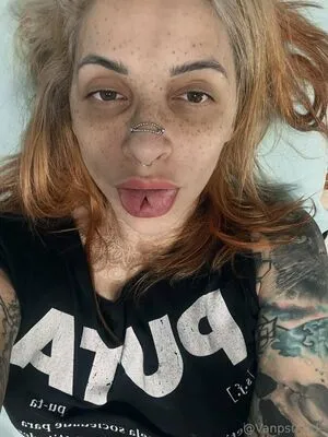 Vanplive OnlyFans Leaked Free Thumbnail Picture - #gAsVlk7lLL