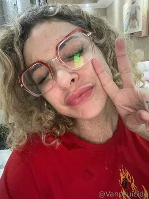 Vanpsuicide OnlyFans Leaked Free Thumbnail Picture - #DMpTI2oLIo