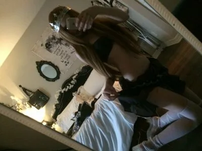 Veildose OnlyFans Leaked Free Thumbnail Picture - #YagSwkxpD2