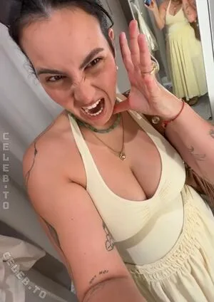 Vendewaa OnlyFans Leaked Free Thumbnail Picture - #5Jzma8pMNA