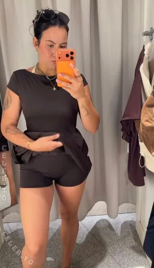 Vendewaa OnlyFans Leaked Free Thumbnail Picture - #ViMBGbxrJ4