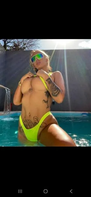 Venusleone Thumbnail Picture