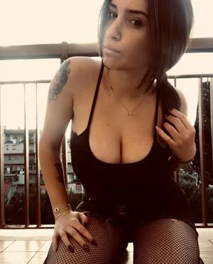 Veroava Thumbnail Picture