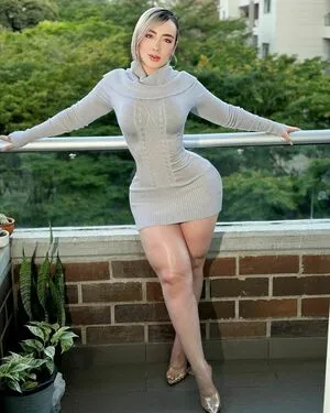 Veronica Obando Thumbnail Picture