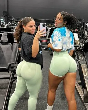 Veronicafasulo OnlyFans Leaked Free Thumbnail Picture - #KAwSHirUF1