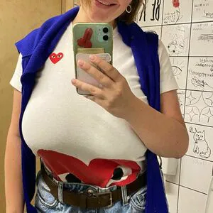 Veronika Ivanova Thumbnail Picture