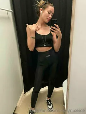 Veryniceice OnlyFans Leaked Free Thumbnail Picture - #llI5X4dYmy