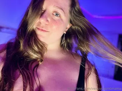 Vesuviusmtmama OnlyFans Leaked Free Thumbnail Picture - #c7s6YYsyXZ