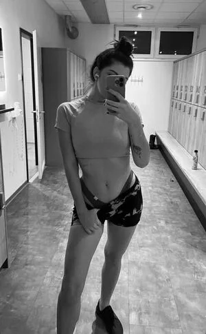 Veyssandra OnlyFans Leaked Free Thumbnail Picture - #wAUITb3wt0