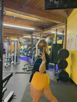 Vickievix OnlyFans Leaked Free Thumbnail Picture - #DXUpab3hs7