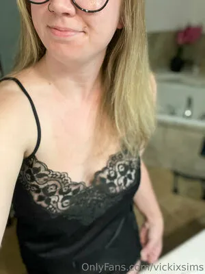 Vickixsims OnlyFans Leaked Free Thumbnail Picture - #LO10C5AtY3