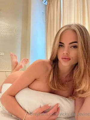 Vicky De Levine OnlyFans Leaked Free Thumbnail Picture - #WKKKO92P7E