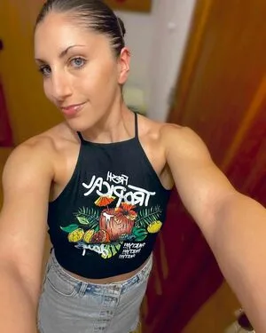Vicky Llorente OnlyFans Leaked Free Thumbnail Picture - #4XlRoyXNo1