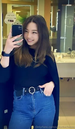Vickyduchesss OnlyFans Leaked Free Thumbnail Picture - #3mocB5gejb