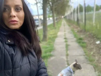 Vickyloveporn Thumbnail Picture