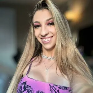 Victoria Casanova Thumbnail Picture