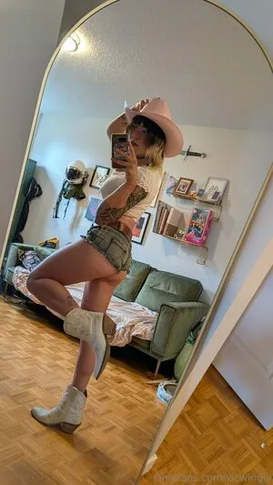 Vicwingly OnlyFans Leaked Free Thumbnail Picture - #NOieABib64