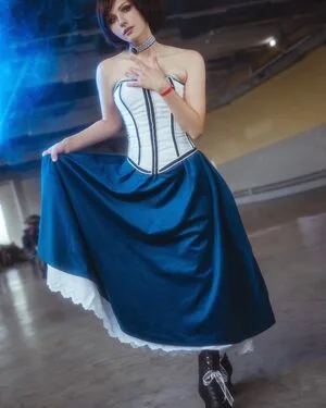 Viktoria Thumbnail Picture