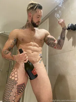 Viktoronee OnlyFans Leaked Free Thumbnail Picture - #SHaWYeiOQ0