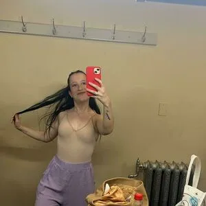 Vikyy V Viky Pinto Vikypinto V Thumbnail Picture