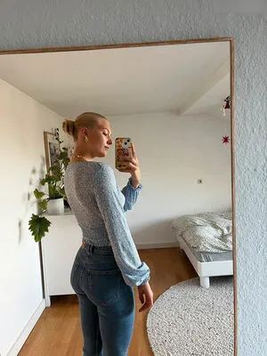 Vinted Ebay OnlyFans Leaked Free Thumbnail Picture - #KFmADO4q5m