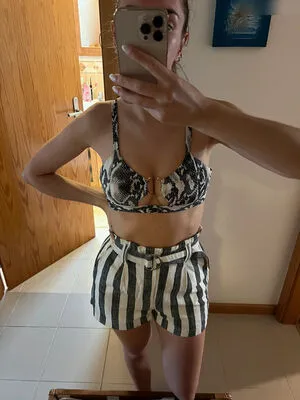Vinted Ebay OnlyFans Leaked Free Thumbnail Picture - #NprrjCg41s